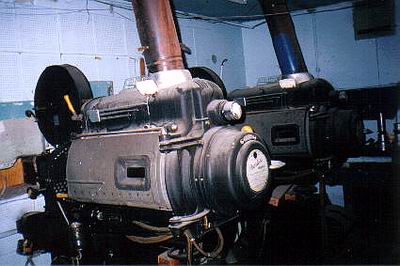 Show Theatre - THE SHOW PROJECTORS FROM KING CHUCK